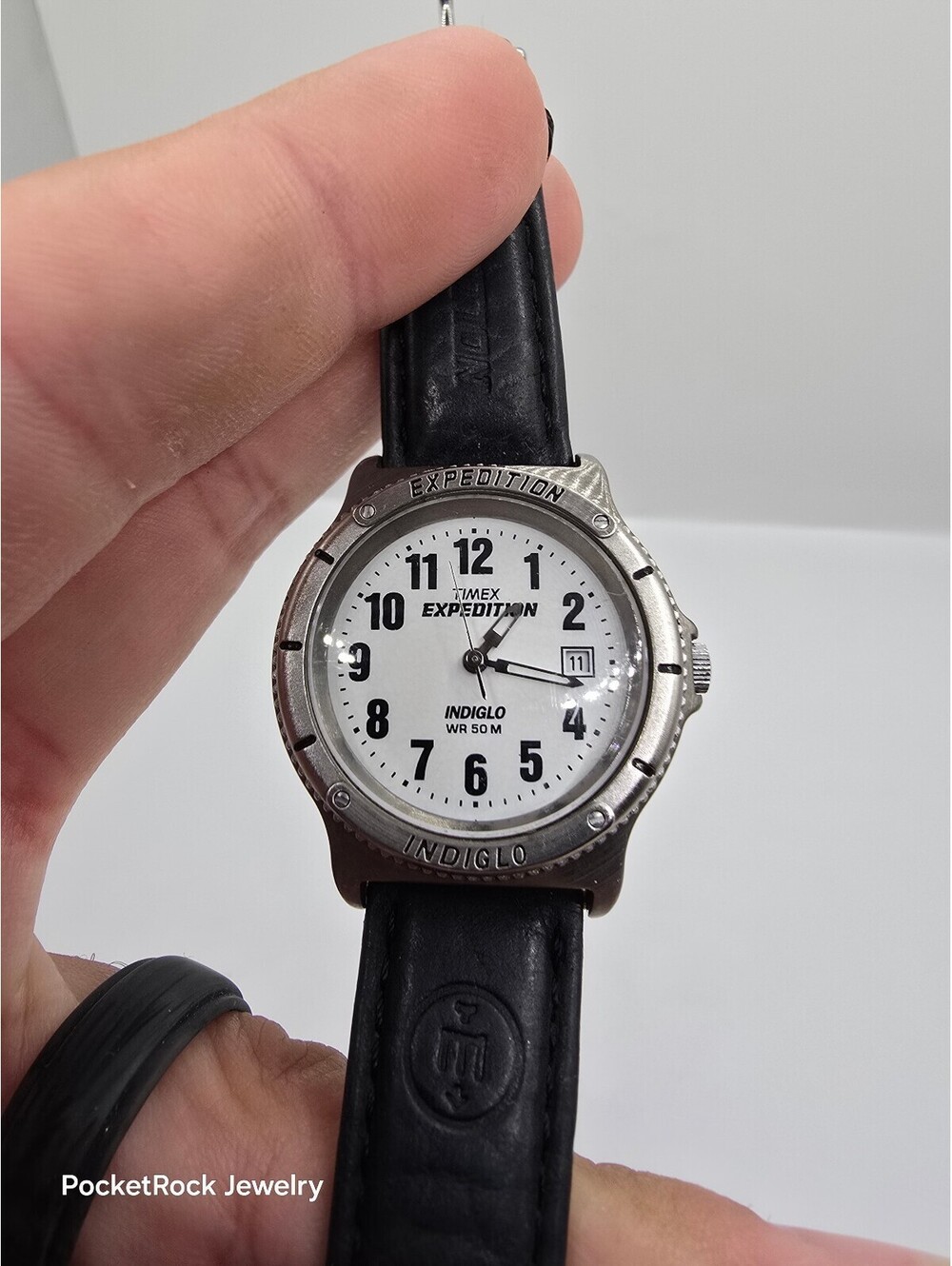 Timex Expedition Indiglo Quartz Date WR 50M White Dial Black Leather Strap